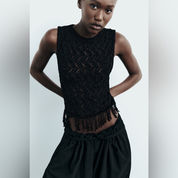 Metallic knitted fringe tank top - Picture 2 of 5